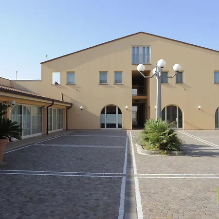 酒店 普拉莎酒店 3*