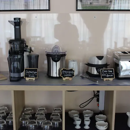 普拉莎酒店 酒店