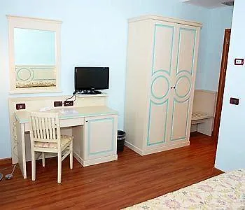 Plazza Hotel Porcari