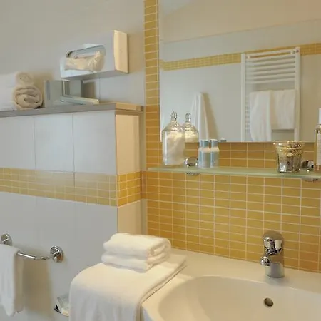 Plazza Hotel