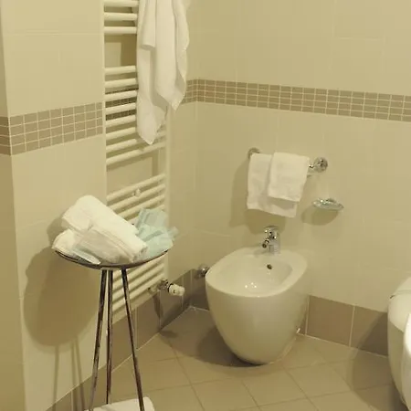 Plazza Hotel 3*