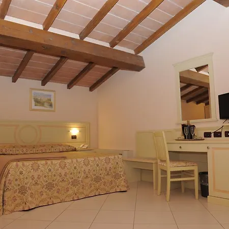 Plazza 3* Porcari