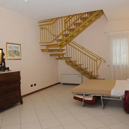 Plazza Hotel Porcari