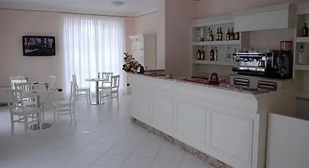 Plazza Hotel Porcari
