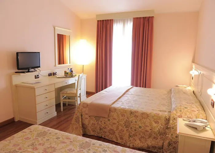 فندق Plazza Porcari