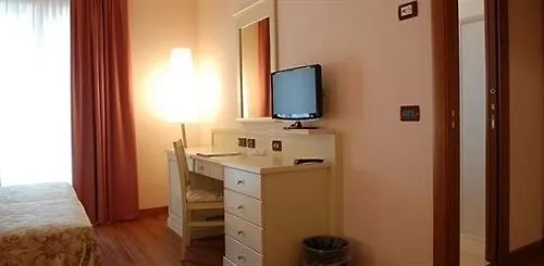 فندق Plazza Porcari